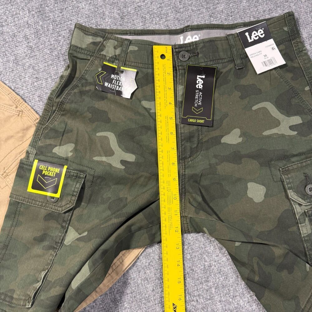 Lee Cargo Shorts Mens 30 Khaki Green Camo Active Stretch Motion Flex - Picture 5 of 10